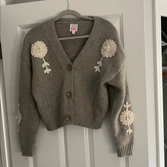 So Me Women's Cardigan in Gray with Cream Floral Details - Picture 1 of 6
